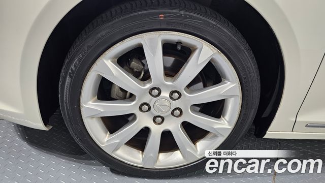 Chevrolet Alpheon 2011 thumb 6