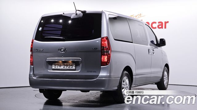 Hyundai Starex 2018 thumb 2