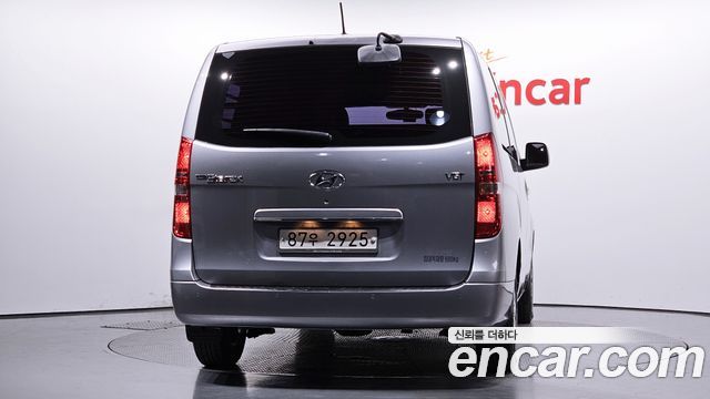 Hyundai Starex 2018 thumb 4