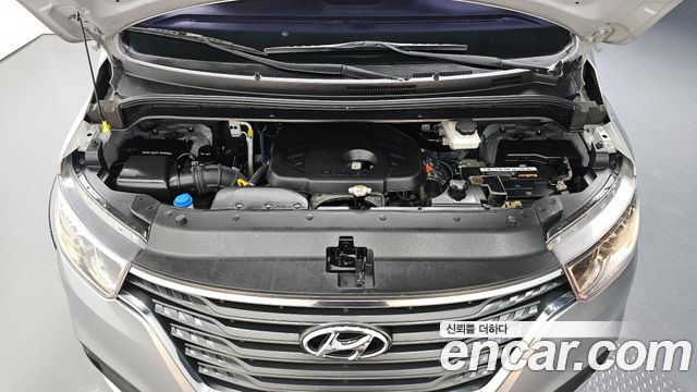 Hyundai Starex 2018 thumb 6