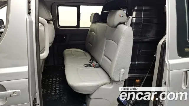 Hyundai Starex 2018 thumb 11