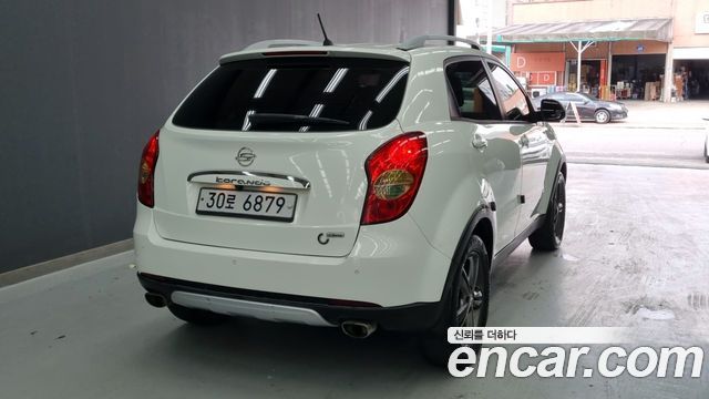 SsangYong Korando 2013 thumb 3