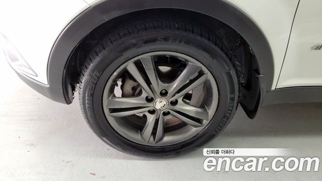 SsangYong Korando 2013 thumb 6