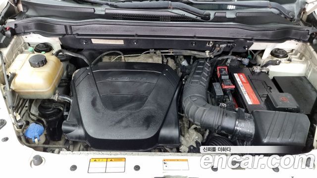 SsangYong Korando 2013 thumb 7