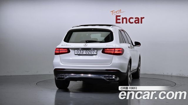Mercedes-Benz GLC 2016 thumb 5