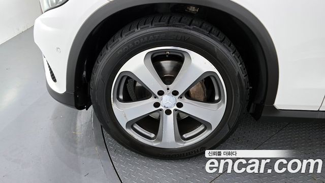 Mercedes-Benz GLC 2016 thumb 6