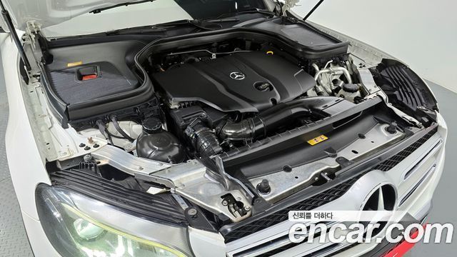 Mercedes-Benz GLC 2016 thumb 7