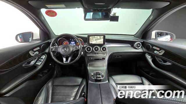 Mercedes-Benz GLC 2016 thumb 8