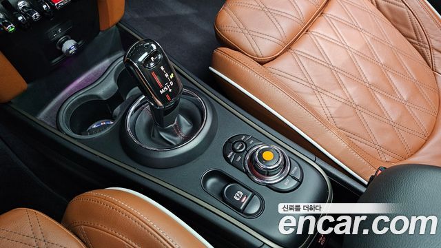 Mini Countryman 2021 thumb 9