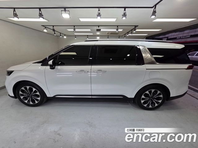 Kia Carnival 2023 thumb 9