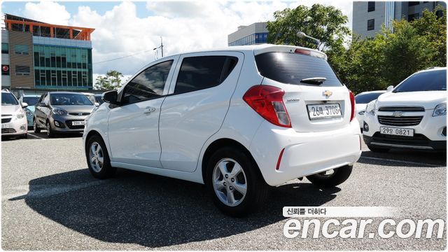 Chevrolet Spark 2018 thumb 5