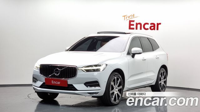 Volvo XC60 2019 thumb 2