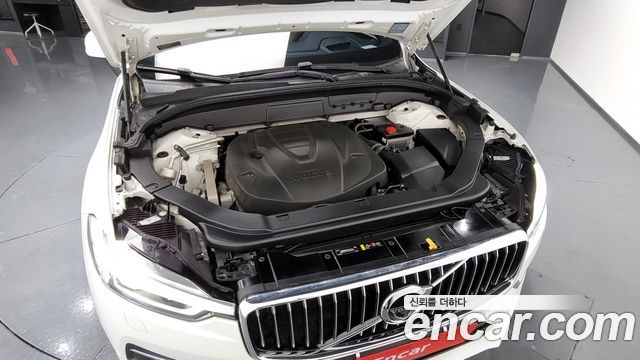 Volvo XC60 2019 thumb 6