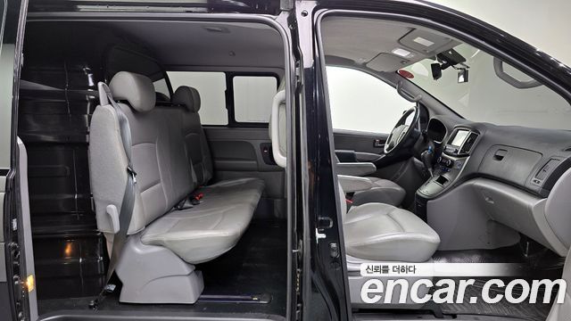 Hyundai Starex 2020 thumb 10