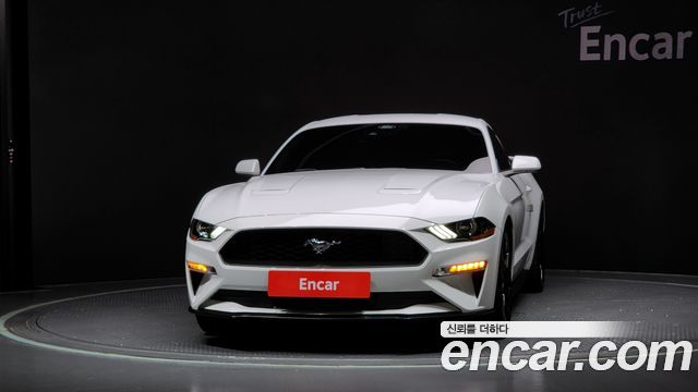 Ford Mustang Mach-E 2021 thumb 4