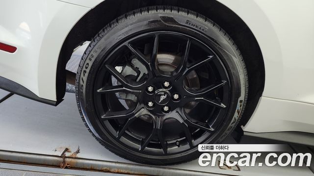 Ford Mustang Mach-E 2021 thumb 6