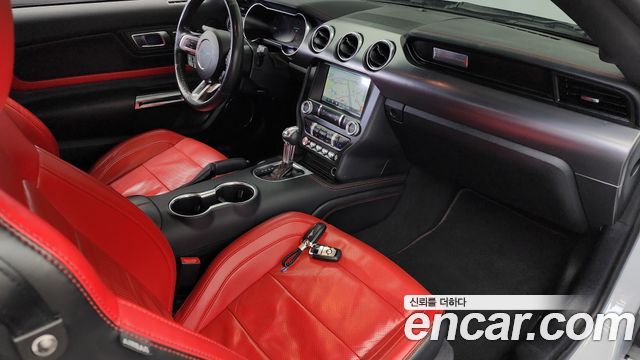 Ford Mustang Mach-E 2021 thumb 8