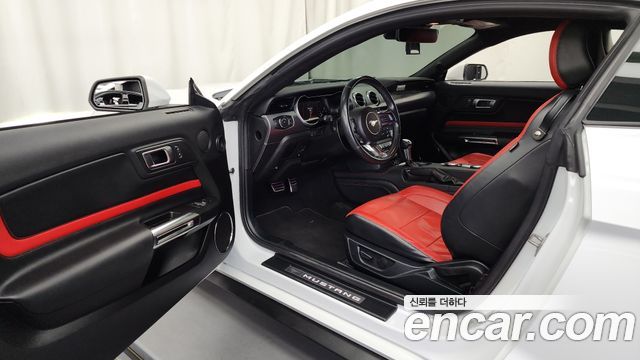 Ford Mustang Mach-E 2021 thumb 11