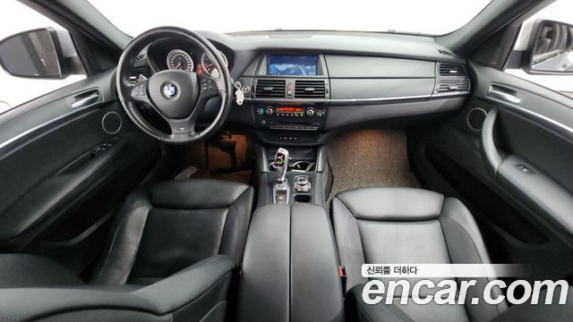 BMW X6 M 2010 thumb 8