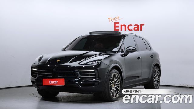 Porsche Cayenne 2023 thumb 2