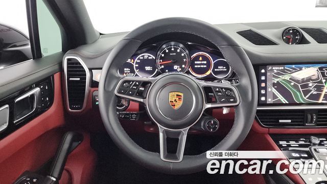 Porsche Cayenne 2023 thumb 11