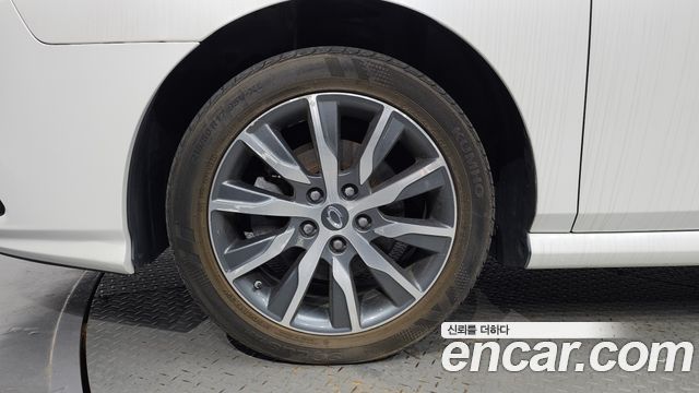 Renault Korea SM5 2015 thumb 5