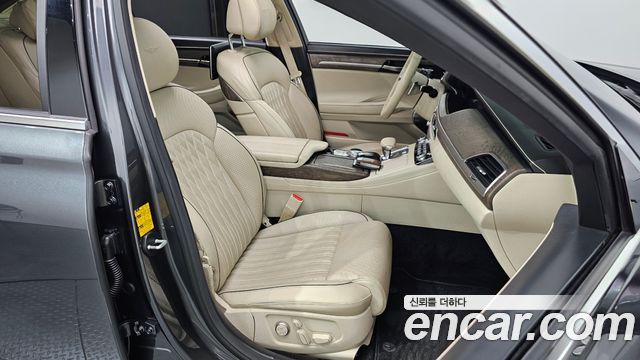 Genesis G90 2019 thumb 10