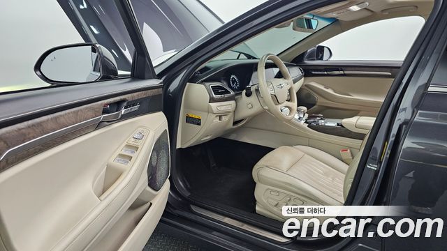 Genesis G90 2019 thumb 11