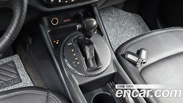 Kia Sportage 2012 thumb 10