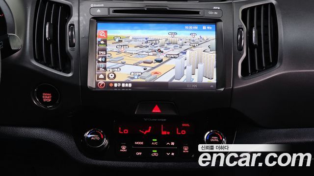 Kia Sportage 2012 thumb 12