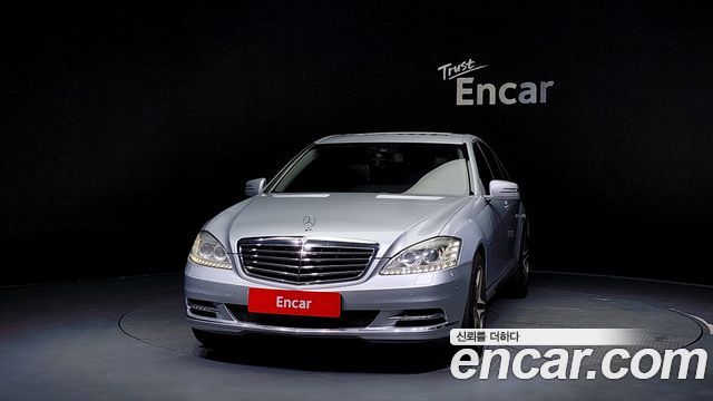 Mercedes-Benz S-Class 2012 thumb 4