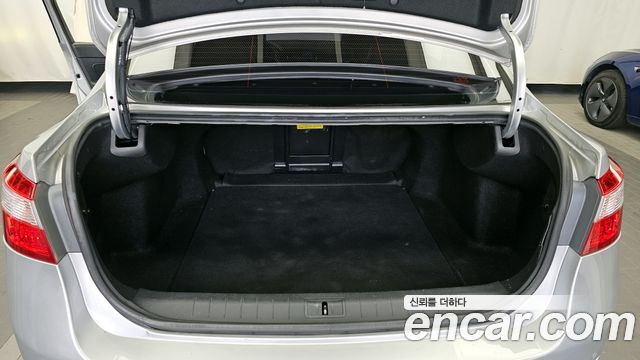 Renault Korea SM5 2013 thumb 12