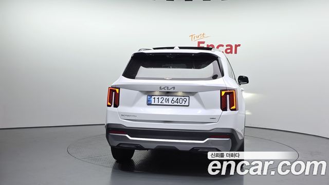 Kia Sorento 2024 thumb 5