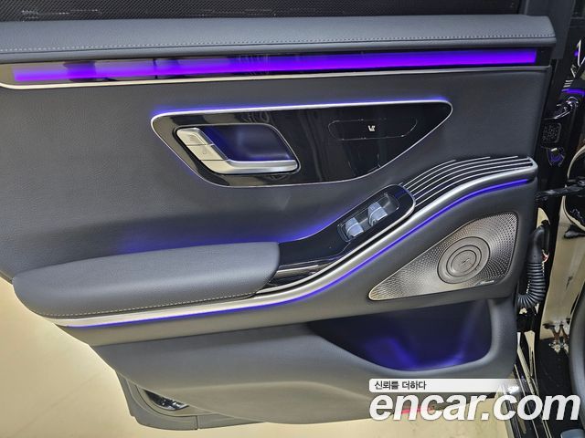 Mercedes-Benz S-Class 2025 thumb 11