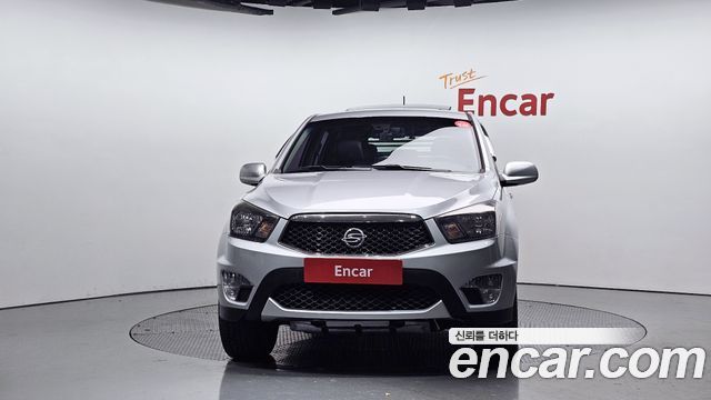 SsangYong Korando 2013 thumb 3