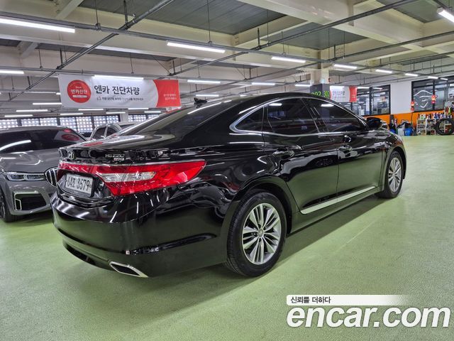 Hyundai Grandeur 2016 thumb 5