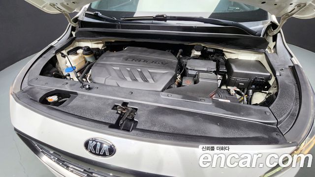 Kia Carnival 2019 thumb 7