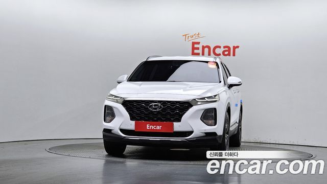 Hyundai Santa Fe 2019 thumb 4