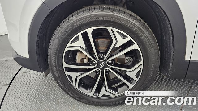 Hyundai Santa Fe 2019 thumb 6
