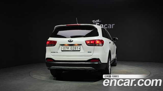 Kia Sorento 2016 thumb 5