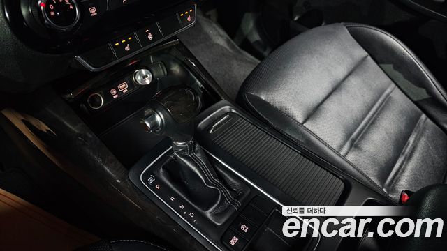 Kia Sorento 2016 thumb 10