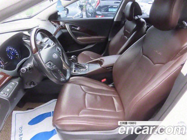 Hyundai Grandeur 2013 thumb 12