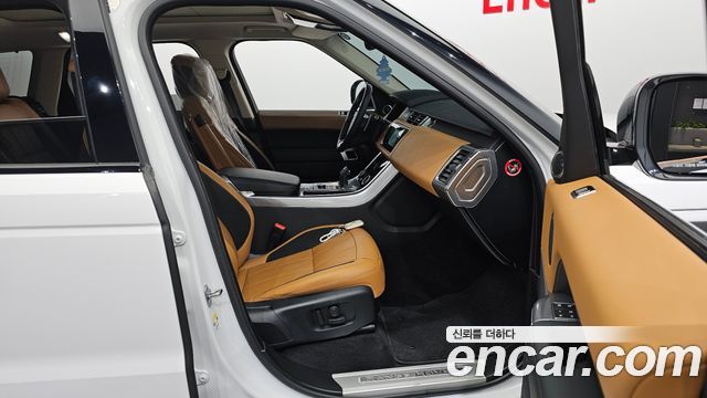 Land Rover Range Rover Sport 2020 thumb 11