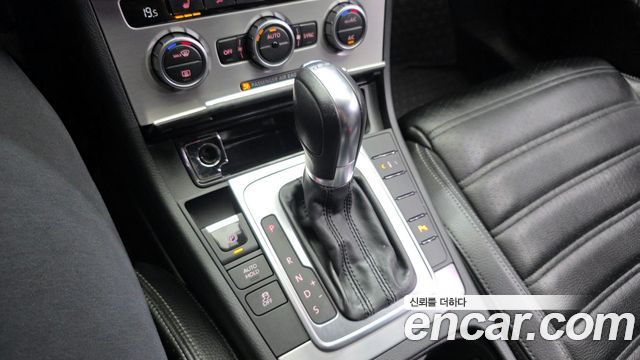 Volkswagen Arteon 2013 thumb 9