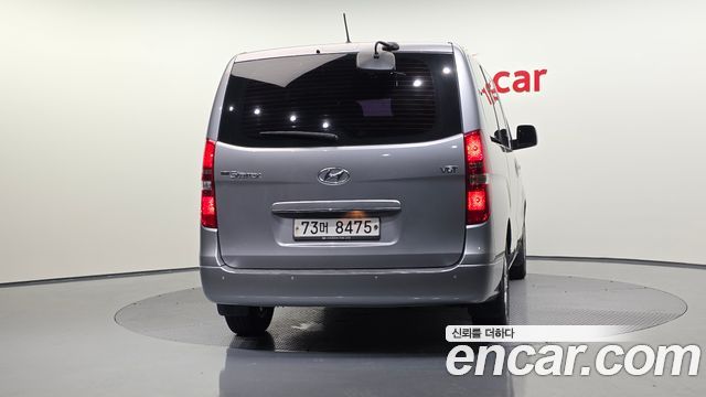 Hyundai Starex 2019 thumb 4