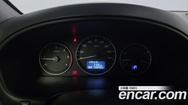Hyundai Starex 2019 thumb 8