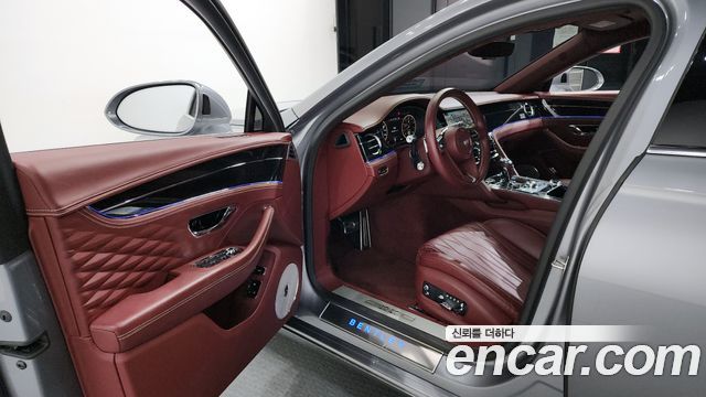 Bentley Flying Spur 2020 thumb 11
