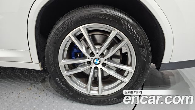 BMW X4 2018 thumb 6