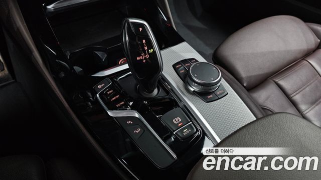 BMW X4 2018 thumb 9