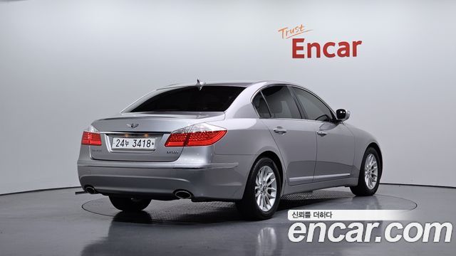 Hyundai Genesis 2009 thumb 3
